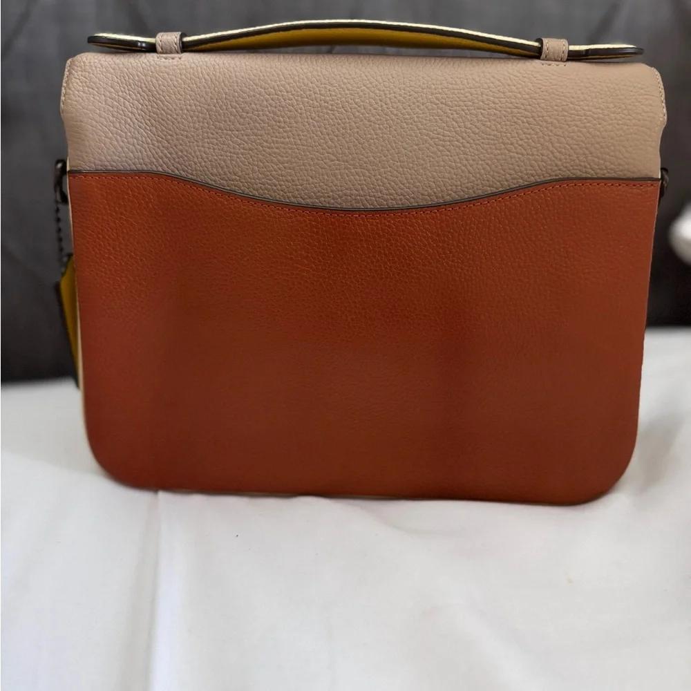 GUC Coach CASSIE Crossbody Bag - Picture 11 of 16